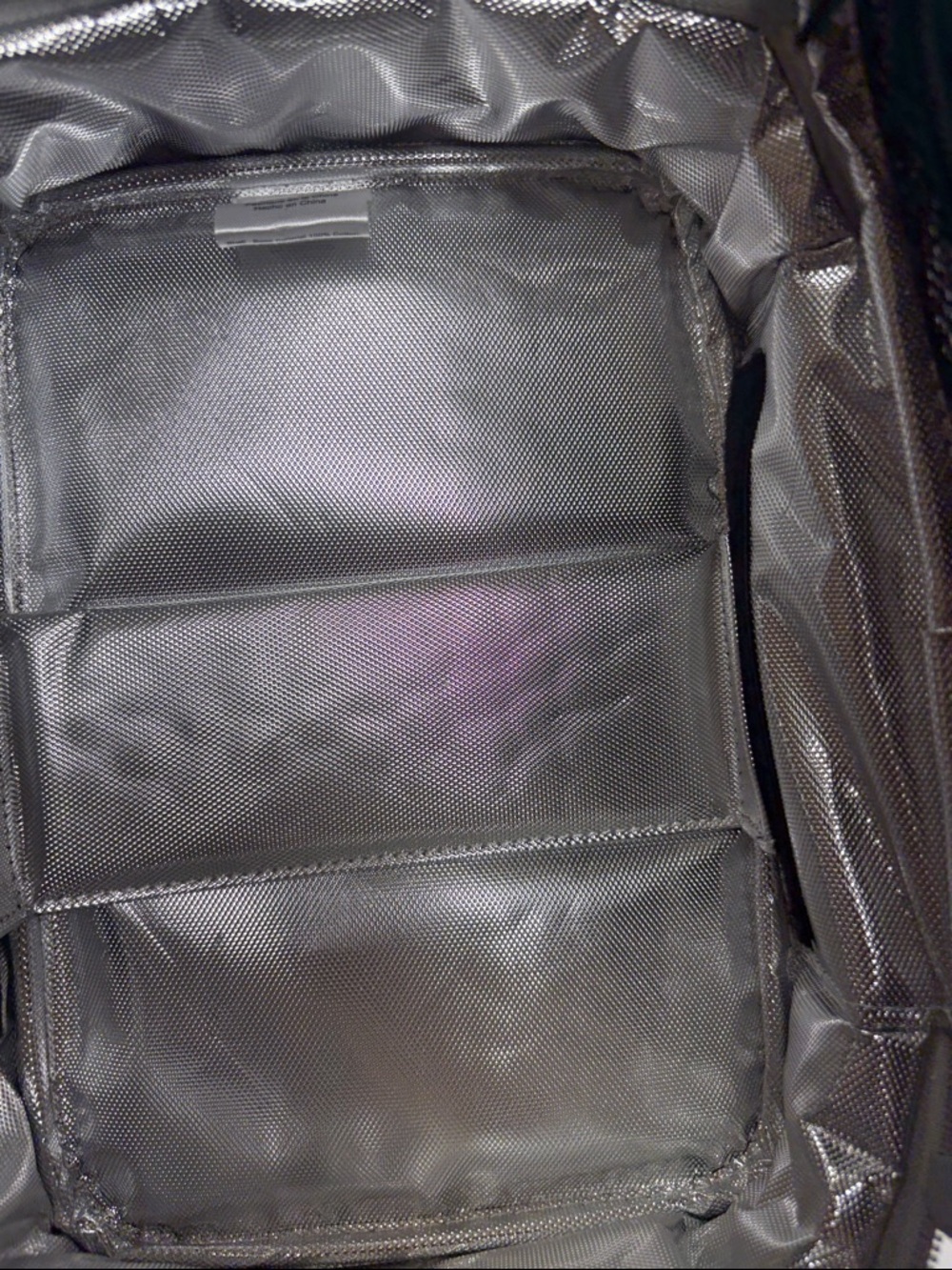 STATE Kids Metallic Silver Lunch Box with Red Accent - Picture 4 of 4